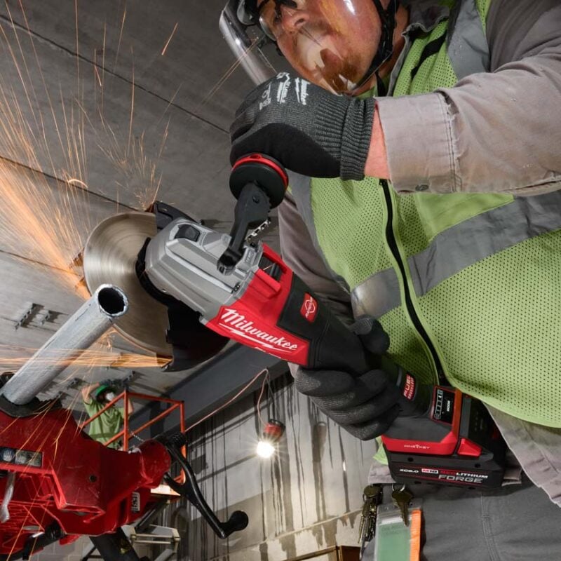 Best Cordless 6-inch Angle Grinder: Milwaukee M18 Fuel 3676