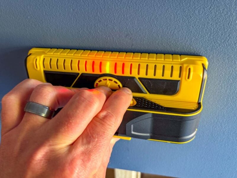 Best Stud Finder for Plaster Walls: Franklin M210/X2100