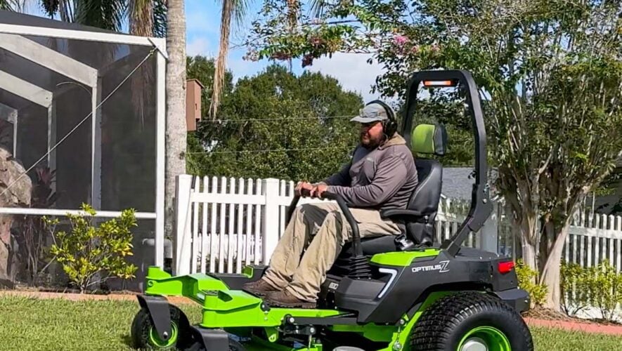 Greenworks Commercial Optimus Z 72-inch Mower