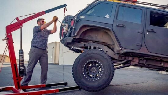 2000 Lbs of Pulling Force in a 1-Lb Package: Meet the Dragan Pocket Winch