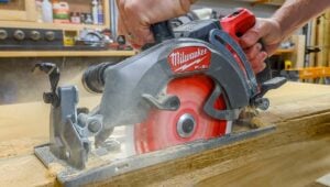 Milwaukee M18 Fuel Rear Handle Circular Saw