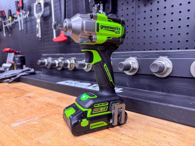Greenworks 24V Pro Impact Wrench IW5550