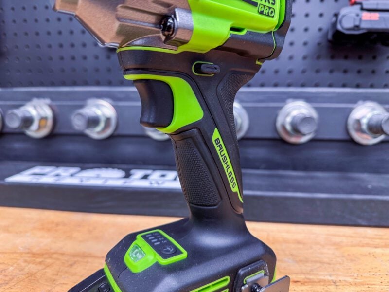 Greenworks 24V Pro Impact Wrench IW5550