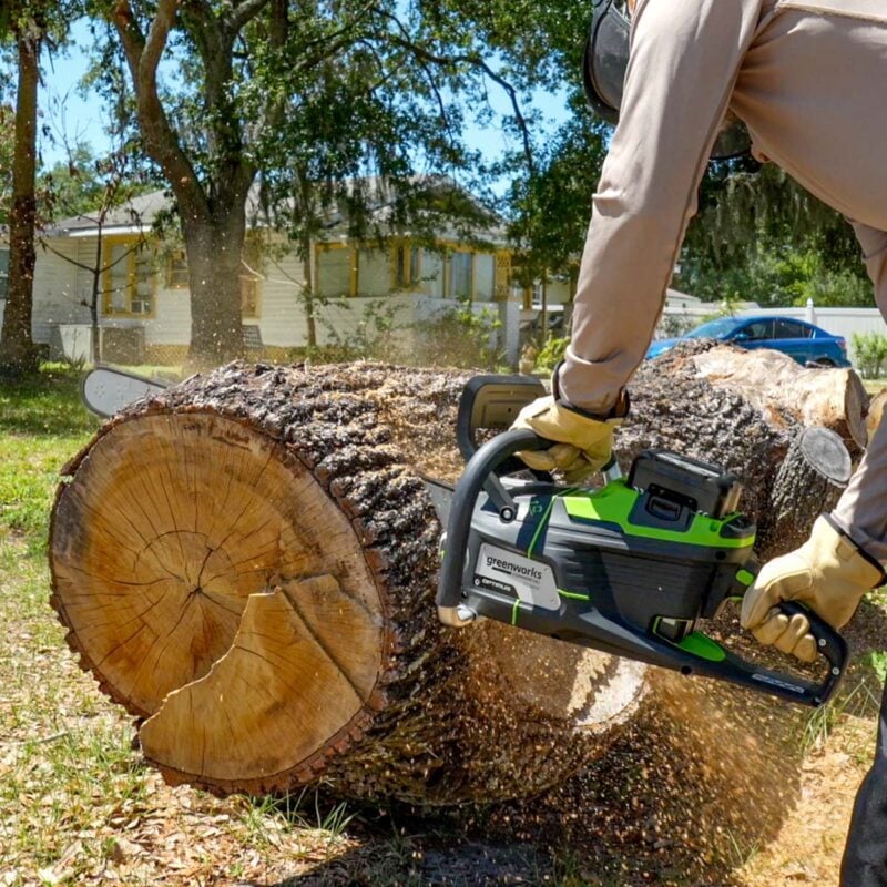 Greenworks Commercial H.O.G. 28-inch Chainsaw