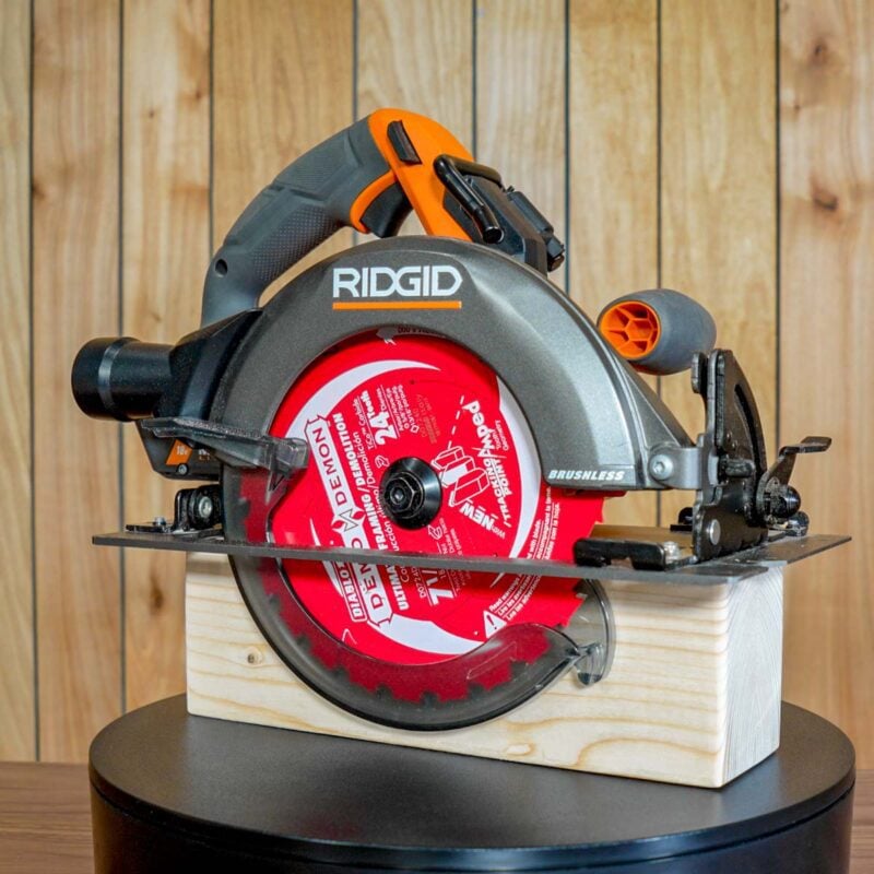 Ridgid 18V Brushless Circular Saw R8657