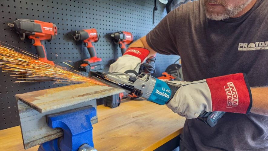 Makita 40V Flat Head Grinder GAG16