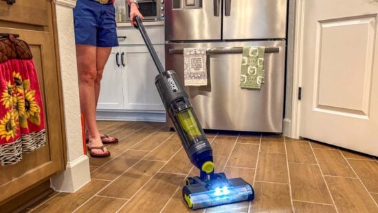 Ryobi 18V One+ HP SwiftClean Wet Dry Vacuum Mop