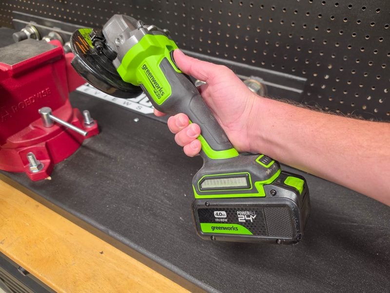 Greenworks 24V Pro Angle Grinder Ergonomics