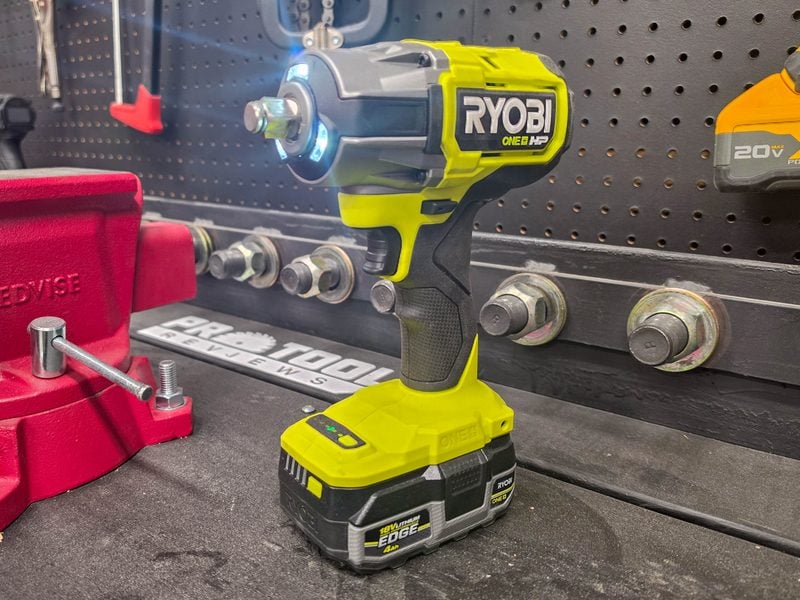 Ryobi 18V Mid-torque Impact Wrench PBLIW25-4