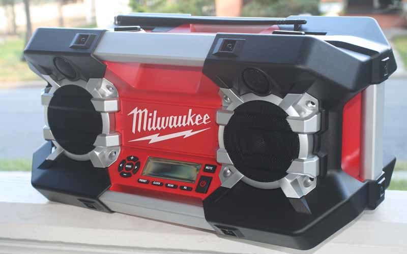 Milwaukee 2790-20 Jobsite Radio Review