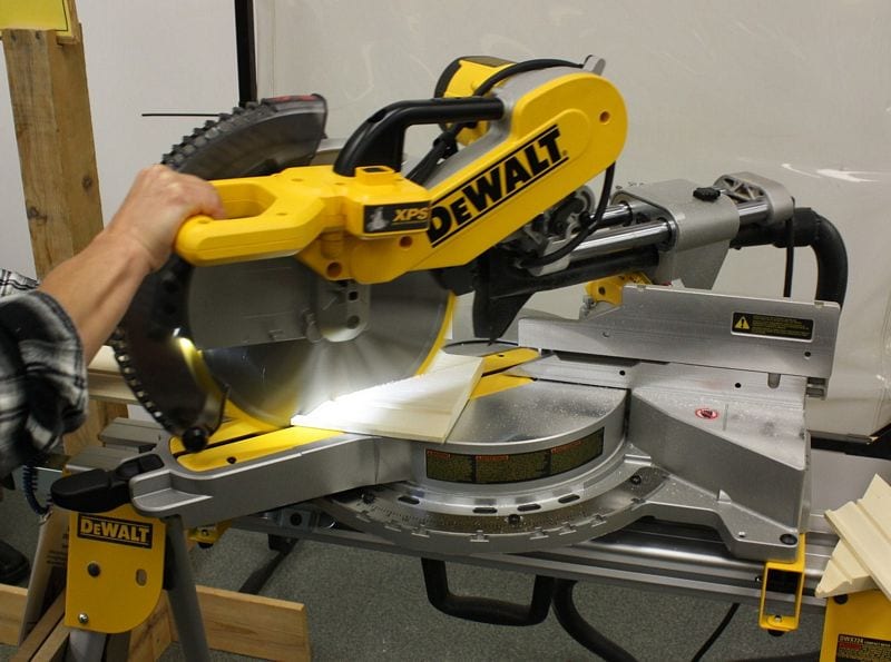 DeWalt 12" Sliding Compound Miter Saw DWS780 Preview