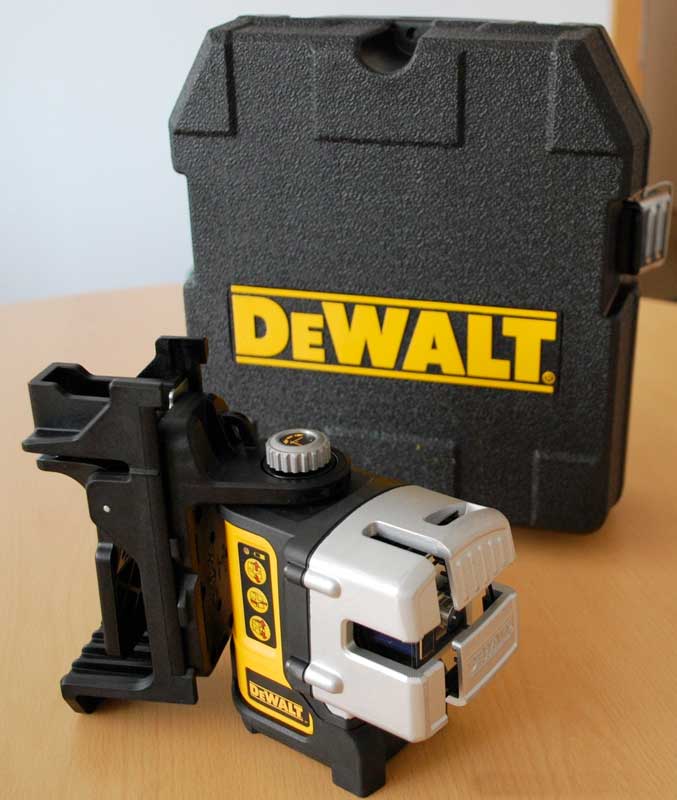 DeWalt DW089K Line Laser Level Preview