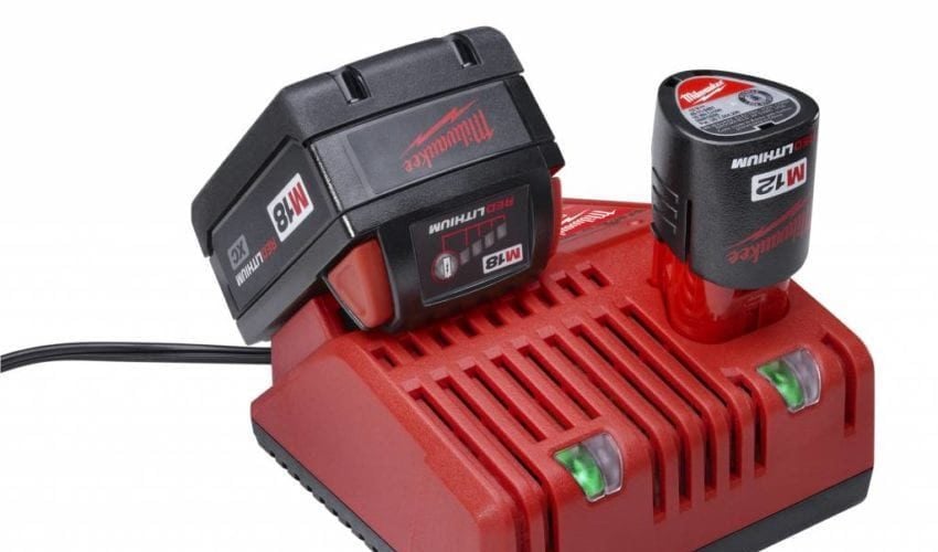 Milwaukee M18 & M12 Multi-Voltage Charger 48-59-1812 Preview