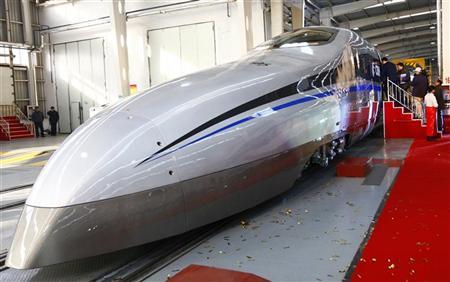 China Unveils 310mph (500kph) Bullet Train!